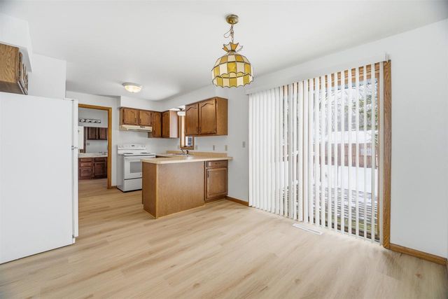 W7704 RAILROAD STREET, Shiocton, WI 54170