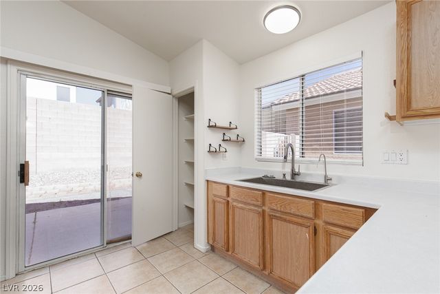 6298 Navajo Gorge Court, Las Vegas, NV 89142