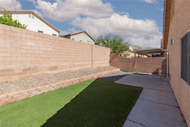 6298 Navajo Gorge Court, Las Vegas, NV 89142