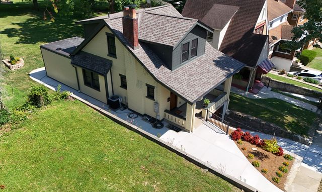 2308 Greenup Street, Covington, KY 41014
