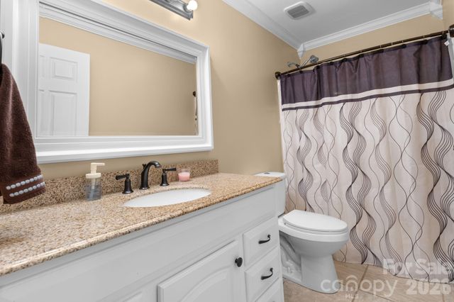 1315 Pear Drive, Conover, NC 28613