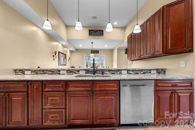 1315 Pear Drive, Conover, NC 28613