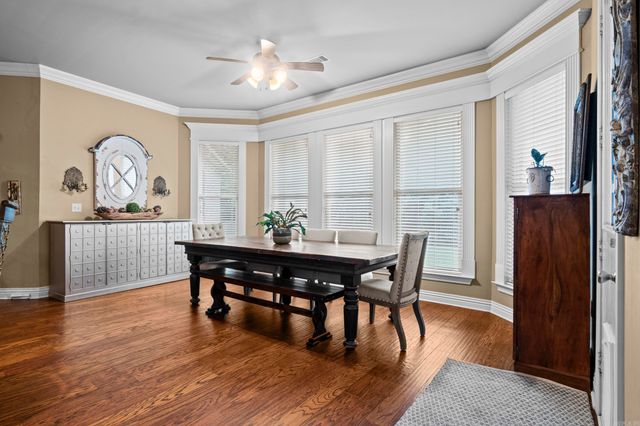 216 Seminole Lane, Maumelle, AR 72113