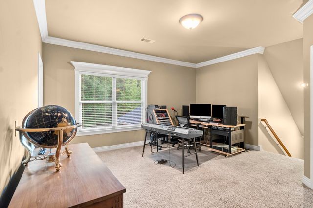 216 Seminole Lane, Maumelle, AR 72113