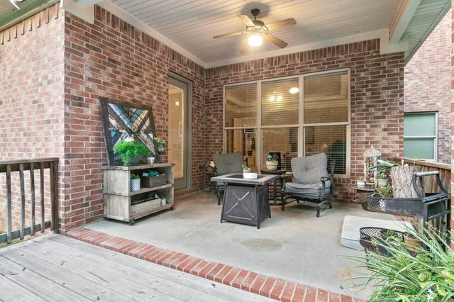 216 Seminole Lane, Maumelle, AR 72113
