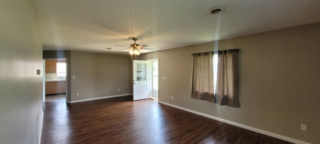 1102 Highway 79, Dover, TN 37058