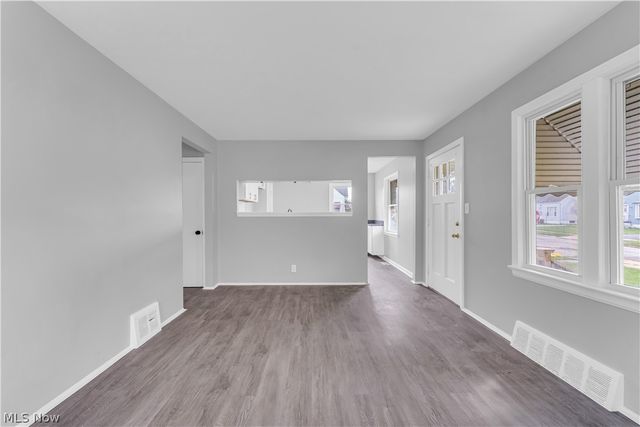 19703 Fairway Avenue, Maple Heights, OH 44137