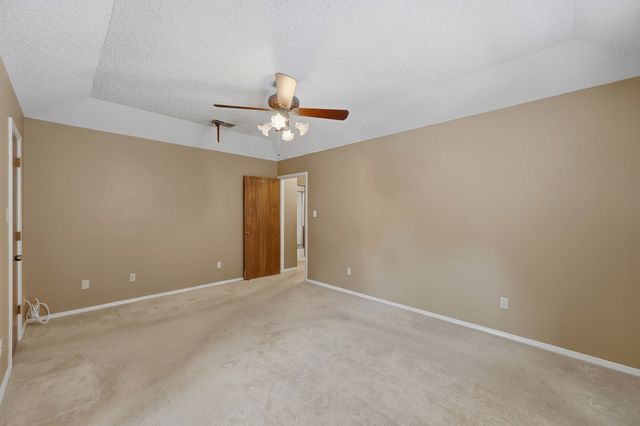 1100 Purdue Drive, Arlington, TX 76012