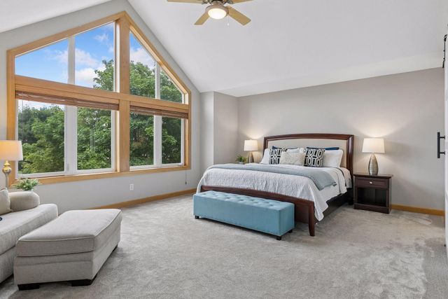 8053 Enclave Bay, Woodbury, MN 55125