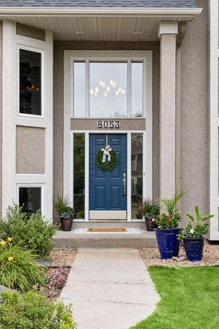 8053 Enclave Bay, Woodbury, MN 55125