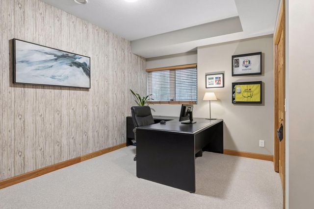 8053 Enclave Bay, Woodbury, MN 55125
