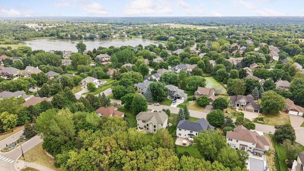 8053 Enclave Bay, Woodbury, MN 55125 — photo 2