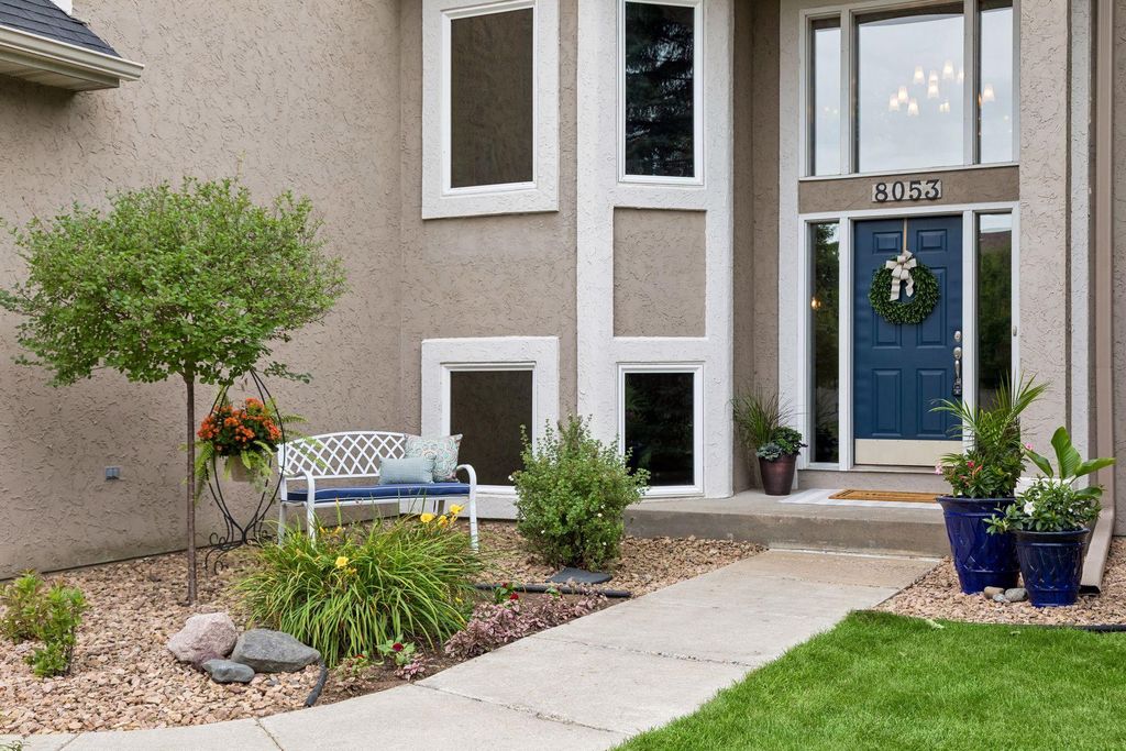 8053 Enclave Bay, Woodbury, MN 55125 — photo 5