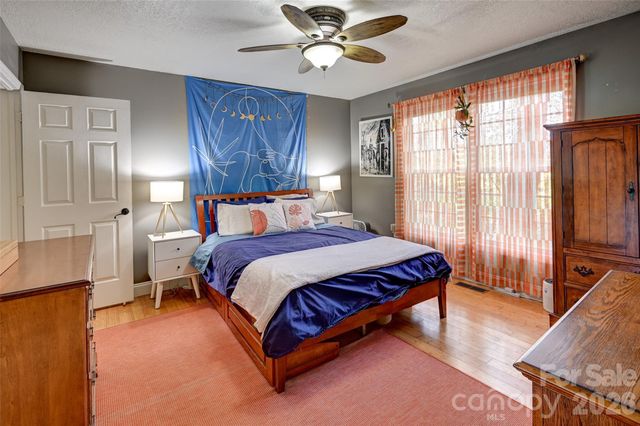 197 Deaver Street, Asheville, NC 28806