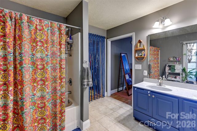 197 Deaver Street, Asheville, NC 28806
