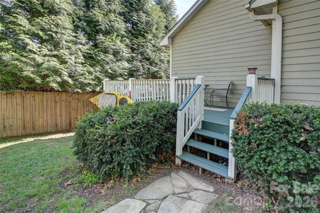 197 Deaver Street, Asheville, NC 28806