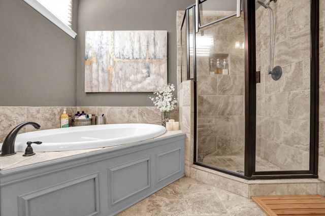 9931 CHIVAS DR, Cordova, TN 38016