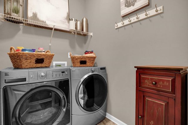 9931 CHIVAS DR, Cordova, TN 38016