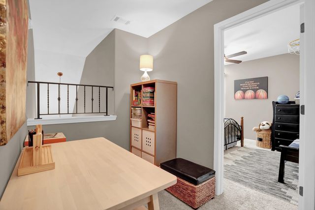 9931 CHIVAS DR, Cordova, TN 38016