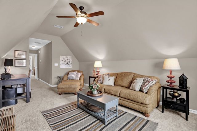 9931 CHIVAS DR, Cordova, TN 38016