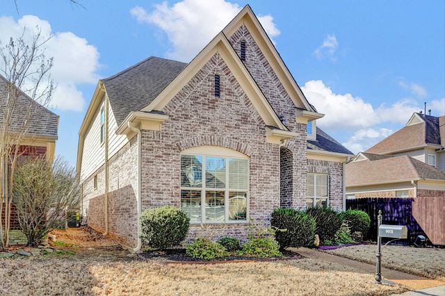 9931 CHIVAS DR, Cordova, TN 38016