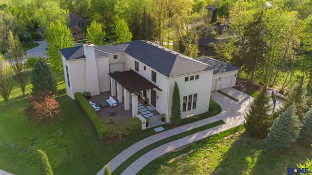 858 Capitola Drive, Lincoln, NE 68512