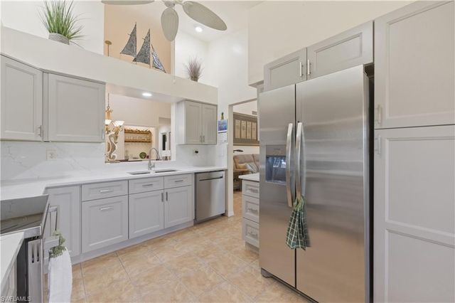 500 Veranda WAY A205, Naples, FL 34104