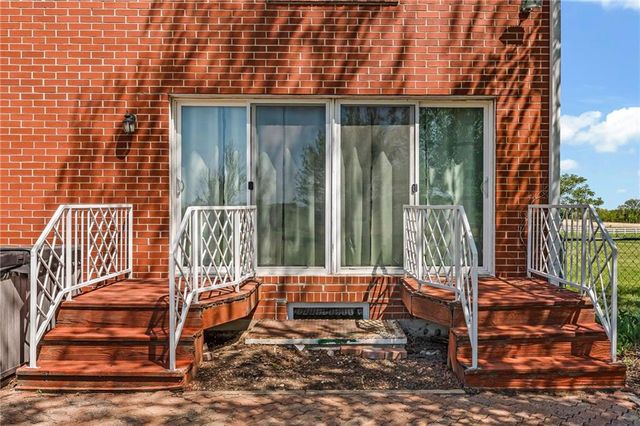 9335 SW 61st Street, Topeka, KS 66610