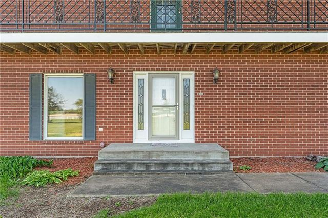 9335 SW 61st Street, Topeka, KS 66610