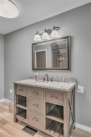 9335 SW 61st Street, Topeka, KS 66610