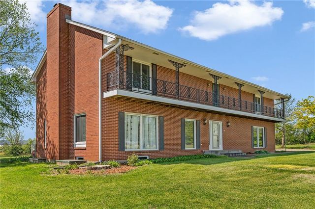 9335 SW 61st Street, Topeka, KS 66610