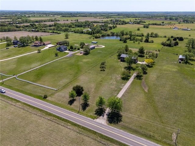 9335 SW 61st Street, Topeka, KS 66610