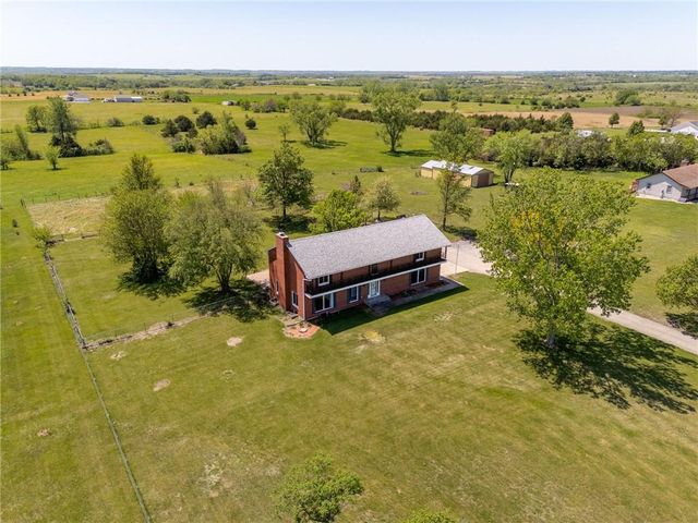 9335 SW 61st Street, Topeka, KS 66610