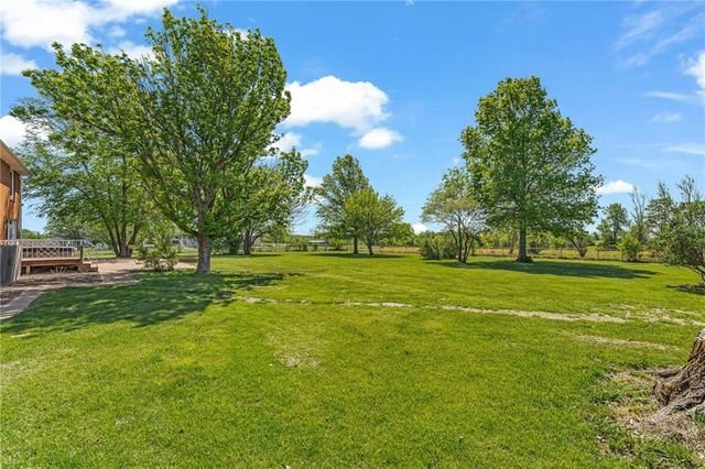 9335 SW 61st Street, Topeka, KS 66610