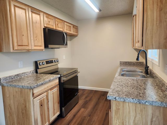 279 De Barr Avenue, Medford, OR 97501