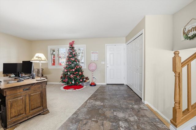 1154 W 2600 N, Clinton, UT 84015