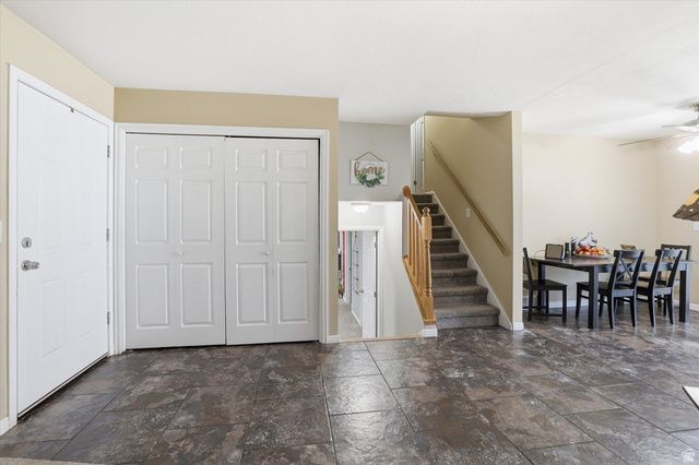 1154 W 2600 N, Clinton, UT 84015