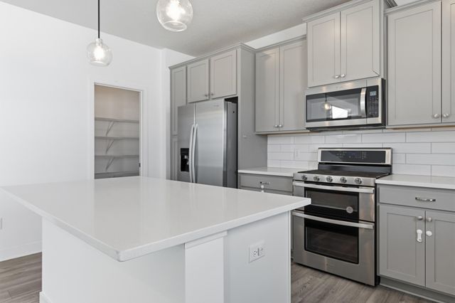 830 Foxglove Terrace, Waconia, MN 55387