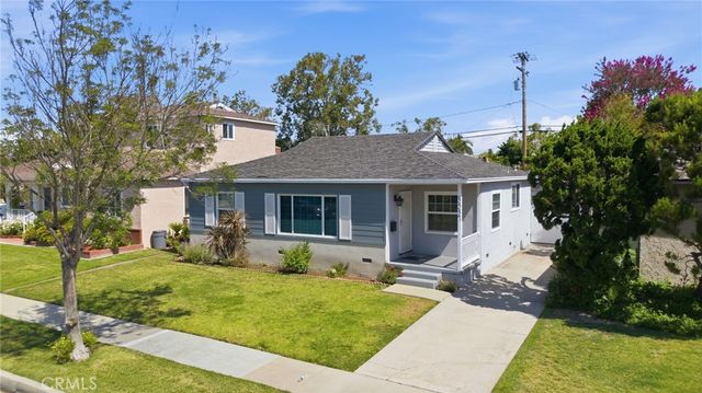 3537 Centralia, Lakewood, CA 90712