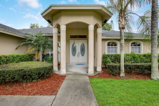 1198 SE Petunia Avenue, Port St. Lucie, Port St Lucie, FL 34952