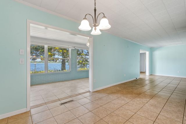 1813 Fishing Island Road, Moncks Corner, SC 29461