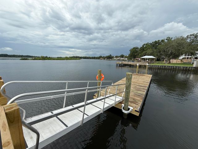 1813 Fishing Island Road, Moncks Corner, SC 29461