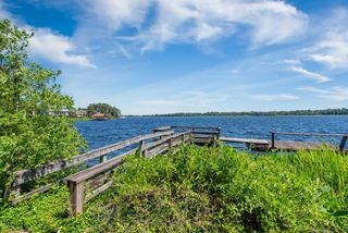 1813 Fishing Island Road, Moncks Corner, SC 29461