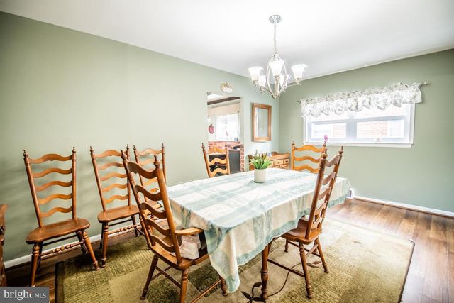 7242 VALLEY AVE, Philadelphia, PA 19128
