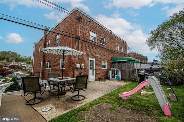 7242 VALLEY AVE, Philadelphia, PA 19128
