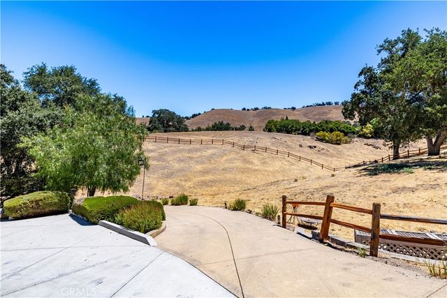 9914 Flyrod Drive, Paso Robles, CA 93446
