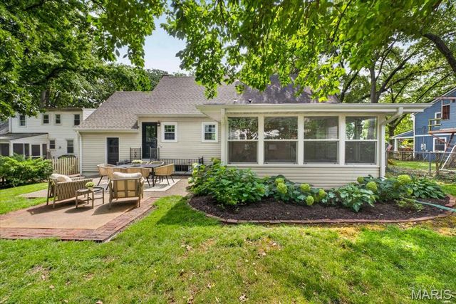 1117 Elm Drive, Webster Groves, MO 63119