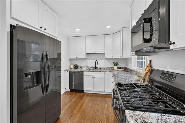 1117 Elm Drive, Webster Groves, MO 63119