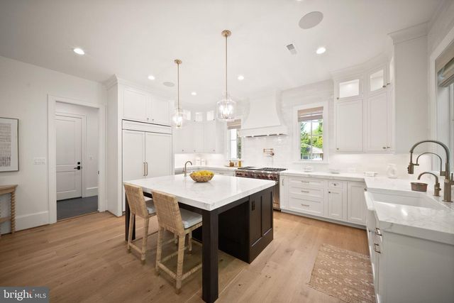 3115 N PEARY ST, Arlington, VA 22207