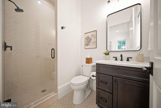 3115 N PEARY ST, Arlington, VA 22207